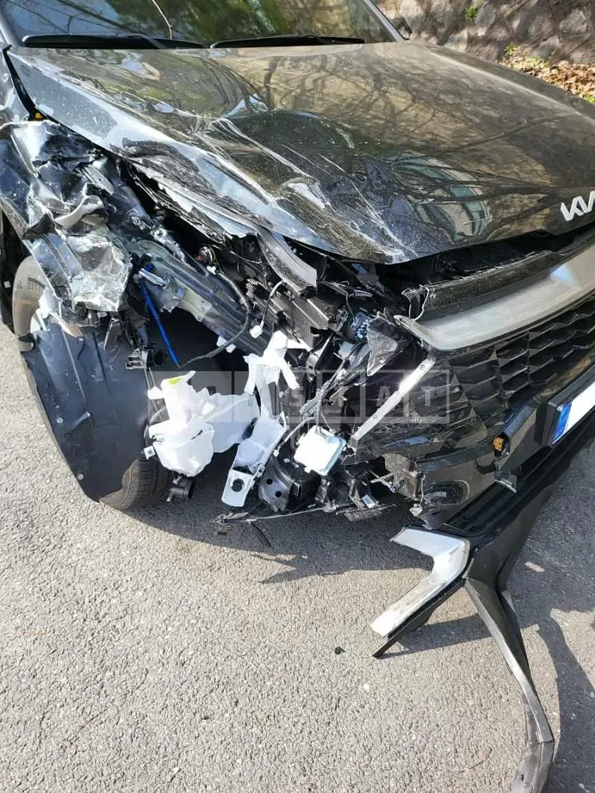 Photo 2 of 4: 2023 Kia Sportage Hybrid, VIN KNAPV81GBRK132224 — Korean insurance auction