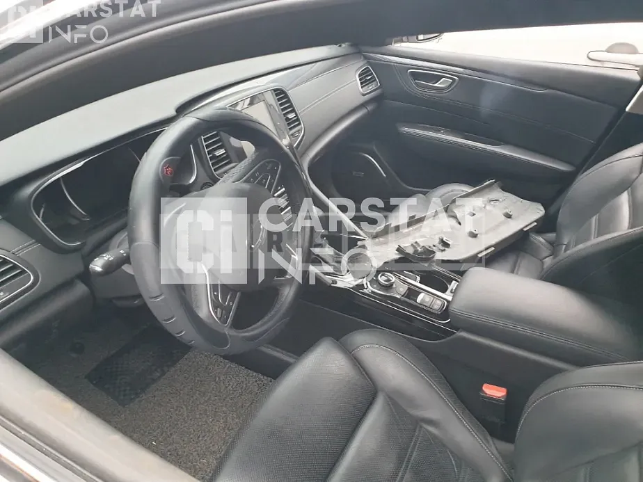 Photo 2 of 5: 2015 Kia Sportage R (4WD), VIN KNAPE813DFK776718 — Korean insurance auction