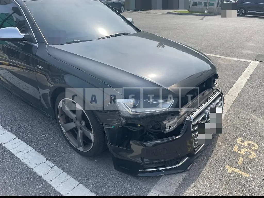 Photo 2 of 10: 2014 Audi S4 3.0 TFSI quattro — Korean insurance auction