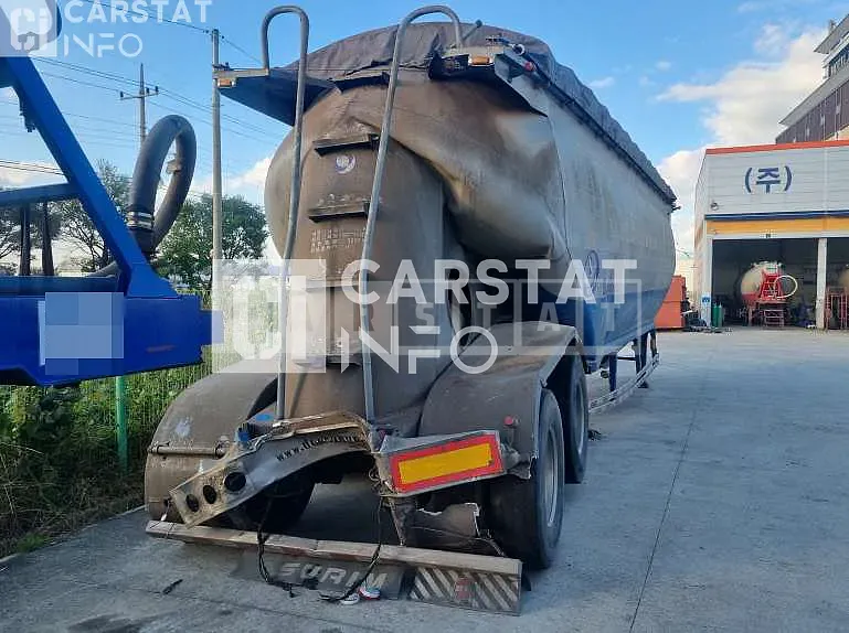 Photo 2 of 32: 2019 Mercedes-Benz Double 50㎥ Feed Hopper Trailer, VIN KN9BNEZTZKKB07094 — Korean insurance auction