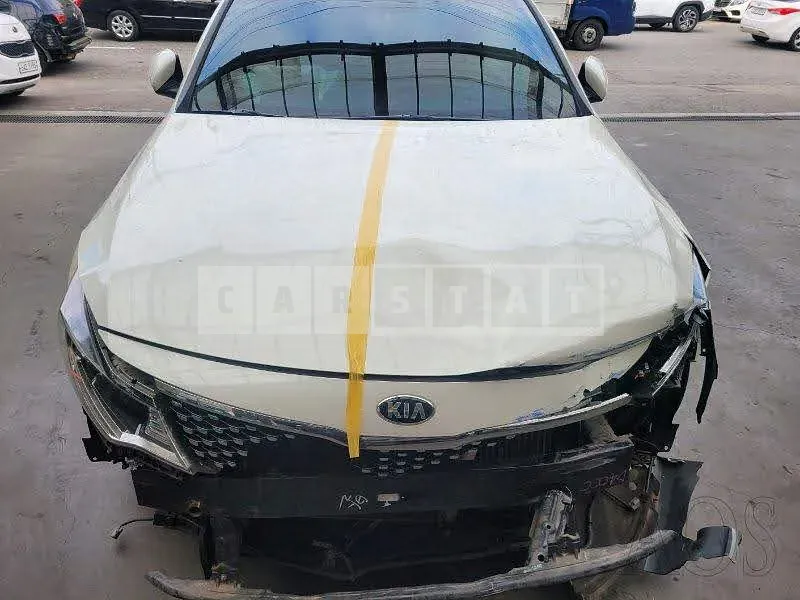 Photo 2 of 45: 2016 Kia K5, VIN KNAGX415GGA066940 — Korean insurance auction