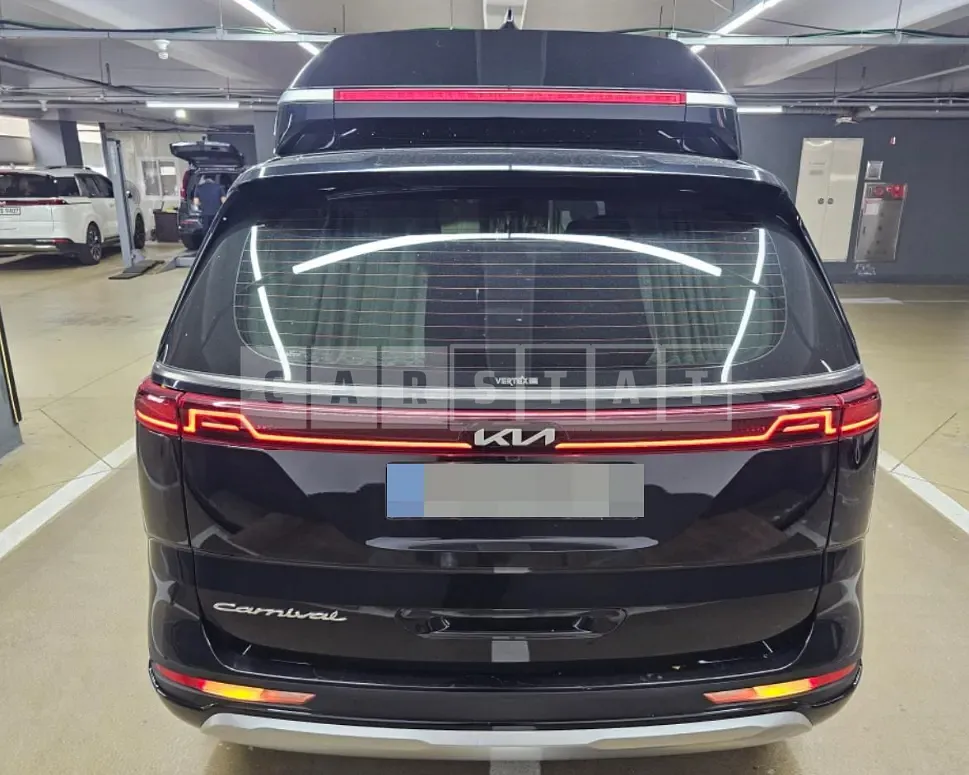Photo 2 of 13: 2023 Kia Carnival High Limousine 3.5 Gasoline — Korean insurance auction
