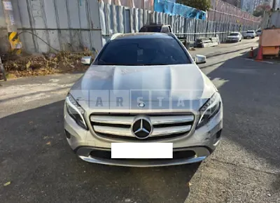 Photo 1 of 9: 2015 Mercedes-Benz GLA200 CDI 4Matic — Korean insurance auction