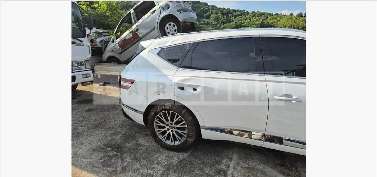 Photo 2 of 13: 2021 Genesis GV80 3.0 (Diesel) — Korean insurance auction