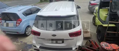 Photo 1 of 10: 2019 Kia Carnival 9 Seater — Korean insurance auction