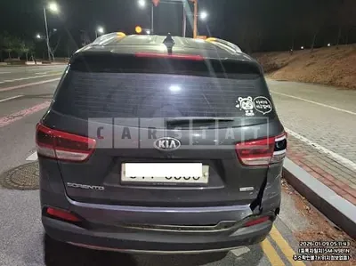 Photo 1 of 8: 2017 Kia Sorento, VIN KNAPH81ABHA275222 — Korean insurance auction