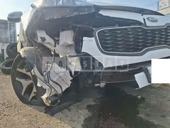 Photo 2 of 15: 2018 Kia Sportage — Korean insurance auction