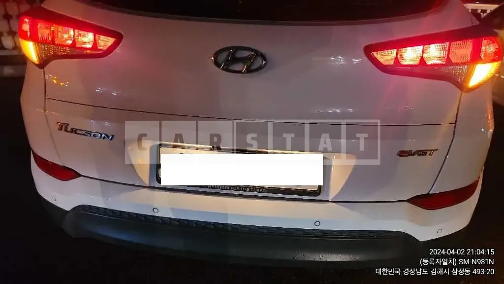 Photo 2 of 19: 2016 Hyundai Tucson, VIN KMHJ3815GGU008295 — Korean insurance auction