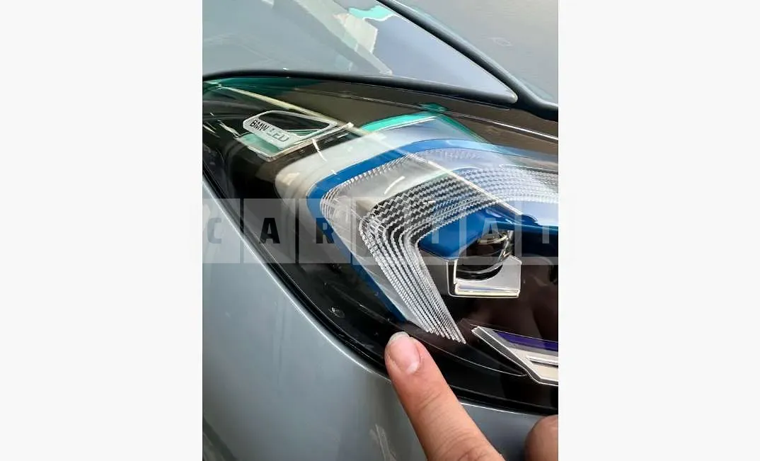 Photo 2 of 2: 2023 BMW (parts) 320i Light — Korean insurance auction
