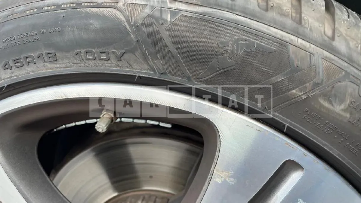 Photo 2 of 6: 2019 Mercedes-Benz (parts) E220 d Wheel, Light — Korean insurance auction