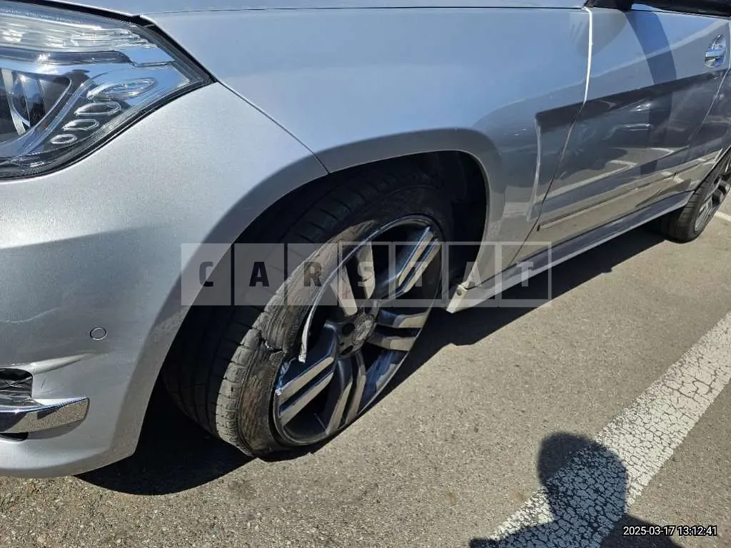 Photo 2 of 5: 2014 Mercedes-Benz GLK220 CDI 4Matic — Korean insurance auction