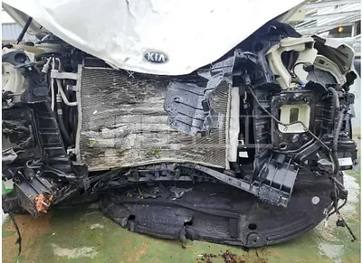 Photo 1 of 18: 2020 Kia K5 — Korean insurance auction