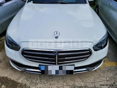 Photo 1 of 14: 2022 Mercedes-Benz Simmaryz-Benz E300 e 4Matic — Korean insurance auction