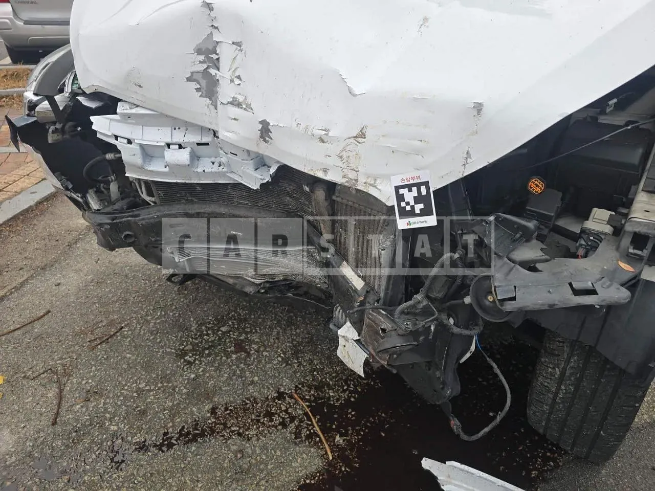 Photo 2 of 9: 2015 Hyundai Tucson, VIN KMHJT81VBFU039795 — Korean insurance auction