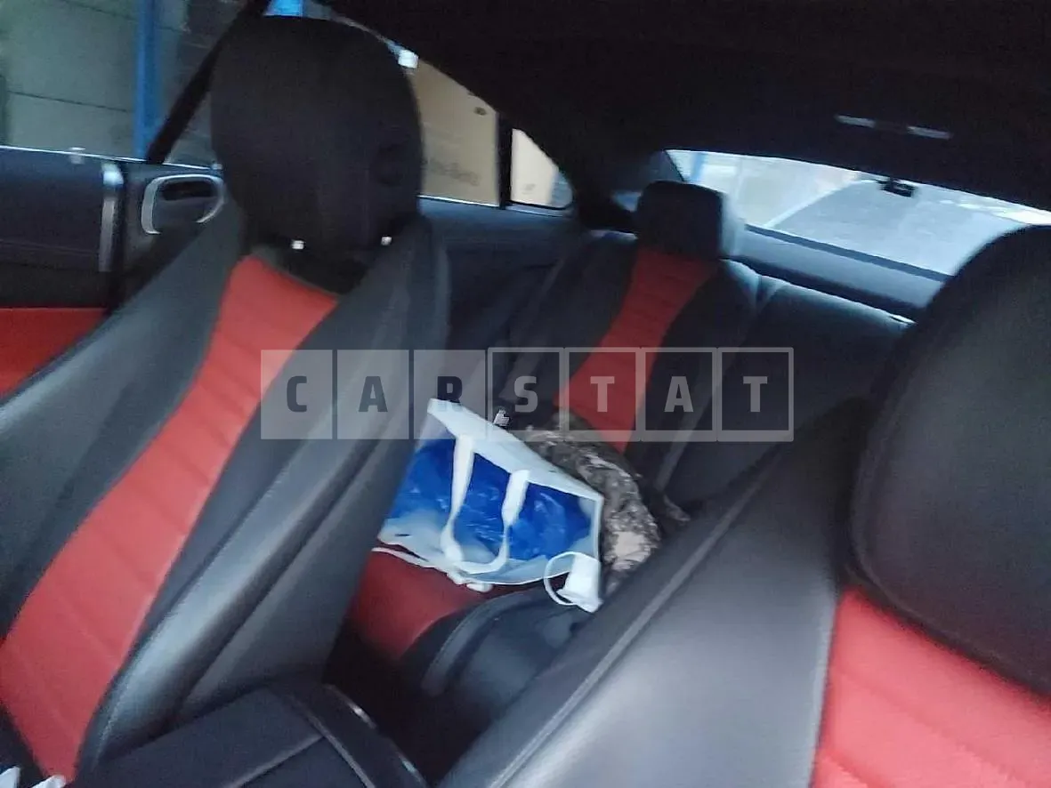 Photo 2 of 17: 2017 Mercedes-Benz E400 4Matic Coupe, VIN WDD1J6GB3HF015411 — Korean insurance auction