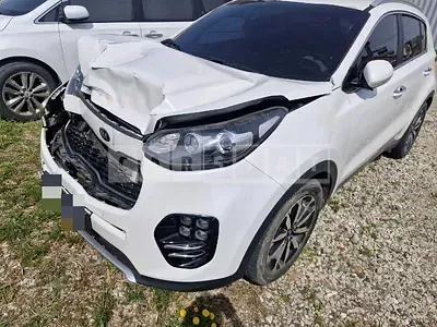 Photo 1 of 5: 2017 Kia Sportage — Korean insurance auction