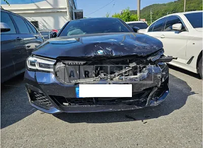 Photo 1 of 31: 2023 BMW 523d xDrive — Korean insurance auction