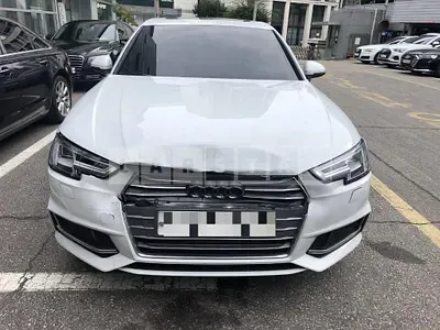 Photo 1 of 26: 2019 Audi A4 40 TFSI — Korean insurance auction