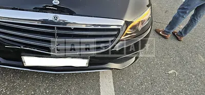 Photo 1 of 16: 2018 Mercedes-Benz E300 4Matic, VIN WDDZF4KB3JA452683 — Korean insurance auction