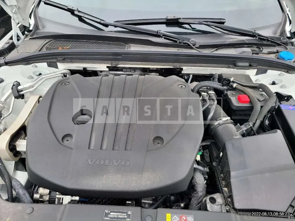 Photo 2 of 7: 2022 Volvo S60 B5, VIN 7JRZSL12DNG160146 — Korean insurance auction