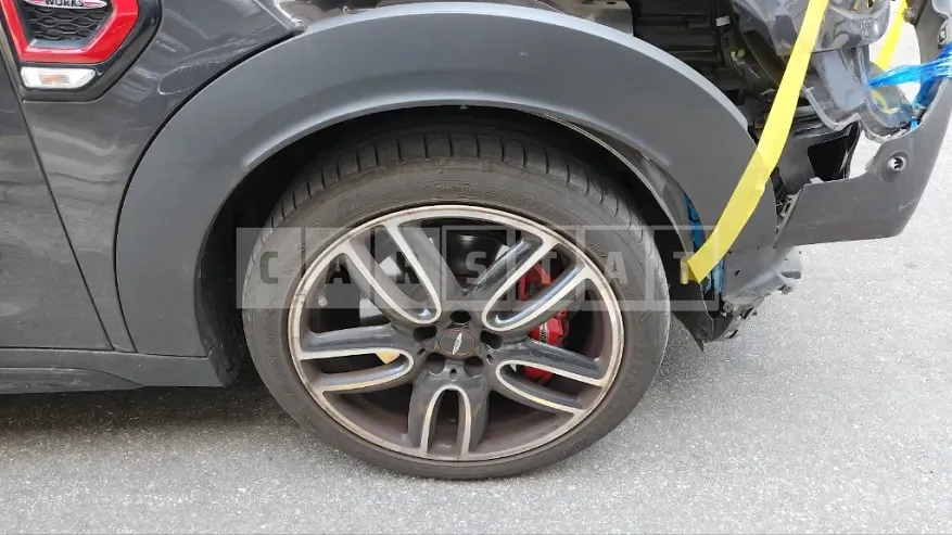 Photo 2 of 21: 2019 MINI Countryman John Cooper Walk — Korean insurance auction