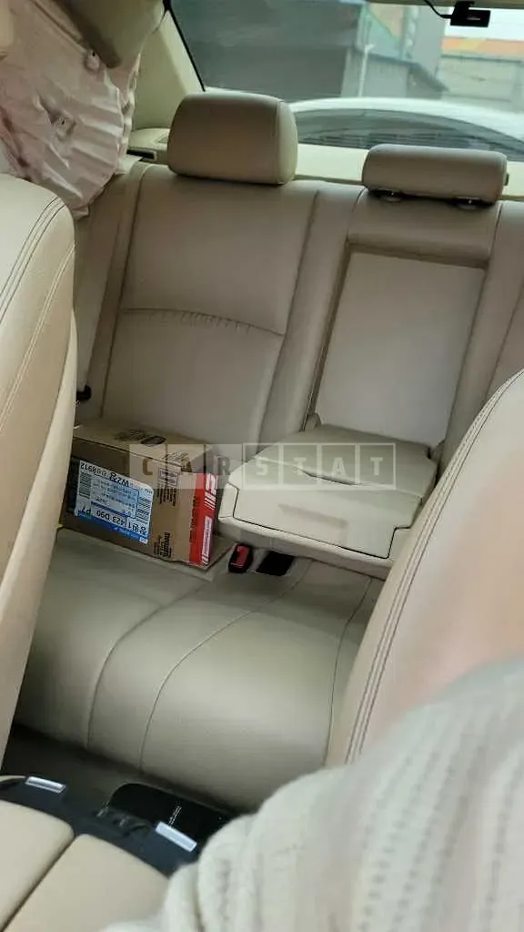 Photo 2 of 47: 2015 BMW 520d, VIN WBA5E5107FG059806 — Korean insurance auction