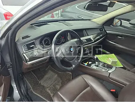 Photo 2 of 6: 2016 BMW Gran Turismo Efficient Dynamics — Korean insurance auction