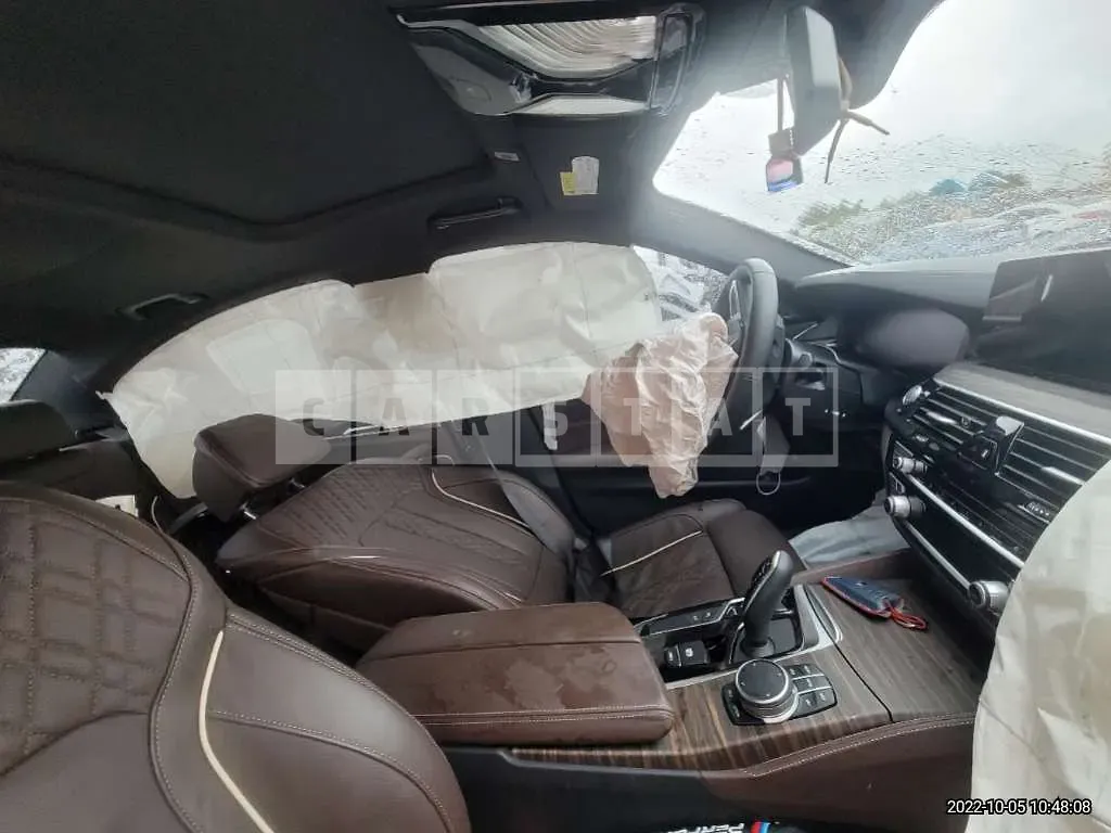 Photo 2 of 16: 2020 BMW 520d, VIN WBAJF3103LWW82387 — Korean insurance auction
