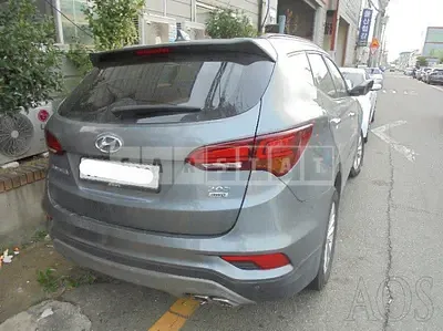 Photo 1 of 12: 2018 Hyundai Santa Fe, VIN KMHSW81UDJU774243 — Korean insurance auction