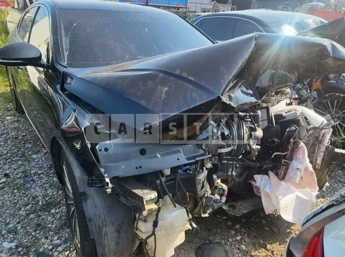 Photo 2 of 14: 2016 Kia K7 — Korean insurance auction