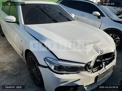Photo 1 of 14: 2020 BMW 530i M Sport Package, VIN WBAJR5100LCE87984 — Korean insurance auction
