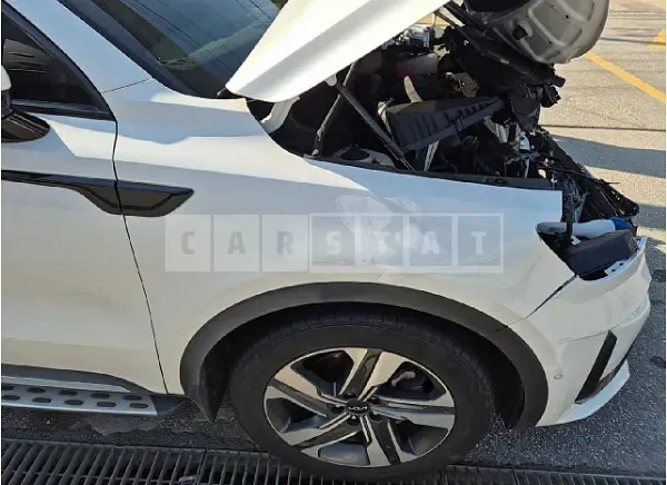 Photo 2 of 13: 2023 Kia Sorento — Korean insurance auction