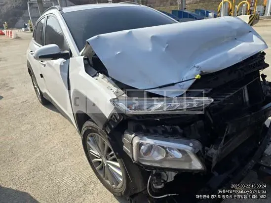 Photo 2 of 4: 2018 Hyundai Kona — Korean insurance auction