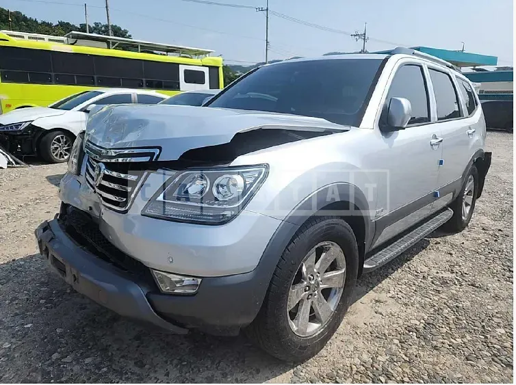 Photo 2 of 18: 2015 Kia Mojave, VIN KNAKR814DFA135240 — Korean insurance auction