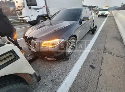 Photo 1 of 14: 2016 BMW 520d xDrive, VIN WBA5E7100GG156455 — Korean insurance auction