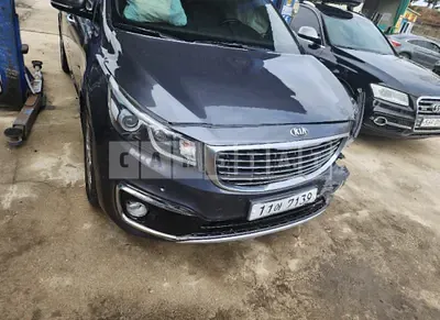 Photo 1 of 29: 2016 Kia Carnival Limousine — Korean insurance auction
