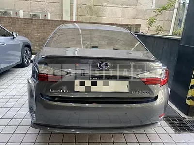 Photo 1 of 8: 2016 Lexus ES300h — Korean insurance auction
