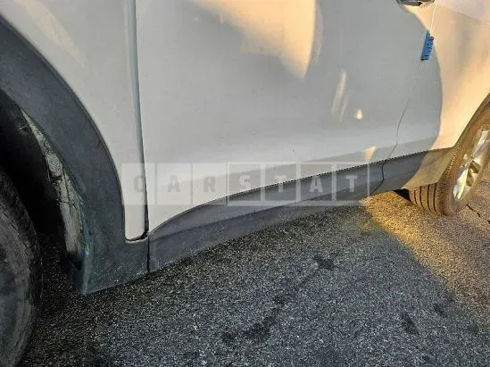 Photo 2 of 30: 2016 Hyundai Santa Fe, VIN KMHSW81UBGU528041 — Korean insurance auction
