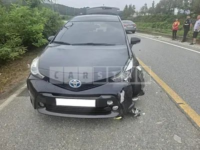 Photo 1 of 6: 2015 Toyota Prius V, VIN JTDZN3EU1FJ038894 — Korean insurance auction
