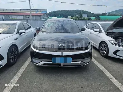 Photo 1 of 44: 2022 Hyundai IONIQ 5 — Korean insurance auction