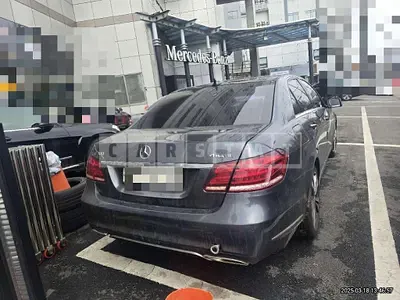 Photo 1 of 10: 2015 Mercedes-Benz E300 4Matic — Korean insurance auction