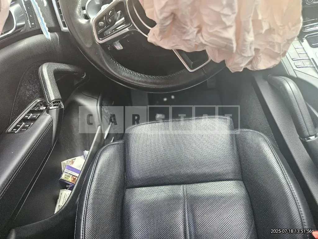 Photo 2 of 20: 2017 Porsche Cayenne Diesel — Korean insurance auction