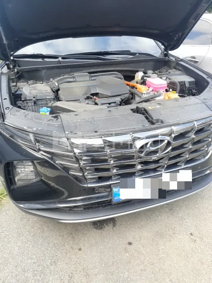 Photo 2 of 34: 2023 Hyundai Tucson Hybrid — Korean insurance auction