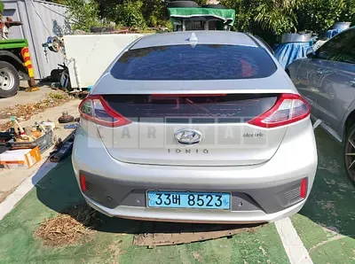 Photo 1 of 13: 2018 Hyundai Modern Ionic Electric, VIN KMHC051HFJU015043 — Korean insurance auction