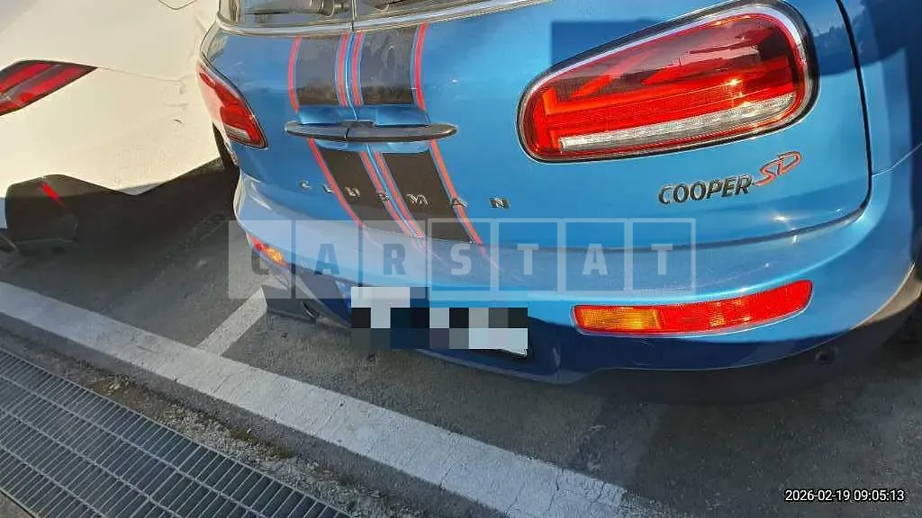 Photo 2 of 22: 2022 MINI Cooper D Clubman — Korean insurance auction
