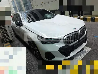 Photo 1 of 10: 2024 BMW 530i xDrive — Korean insurance auction