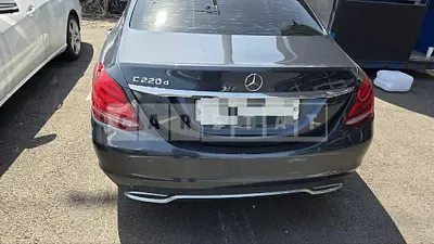 Photo 1 of 8: 2016 Mercedes-Benz C220 d — Korean insurance auction