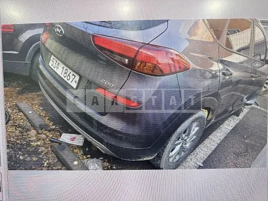Photo 2 of 9: 2019 Hyundai Tucson, VIN KMHJ381ABKU942479 — Korean insurance auction