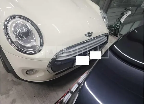 Photo 2 of 17: 2015 MINI Cooper D Five-Door — Korean insurance auction