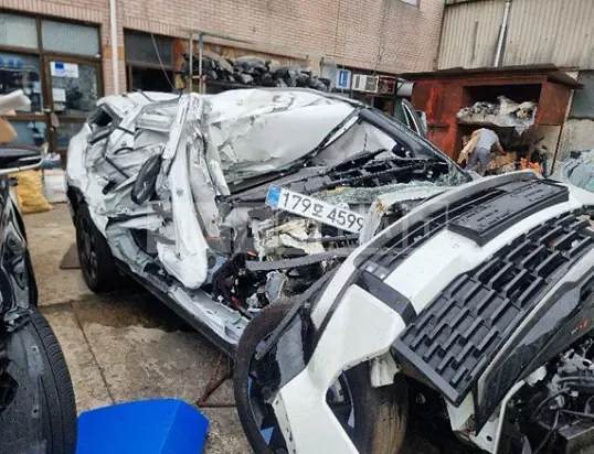 Photo 2 of 10: 2025 Kia Sportage — Korean insurance auction